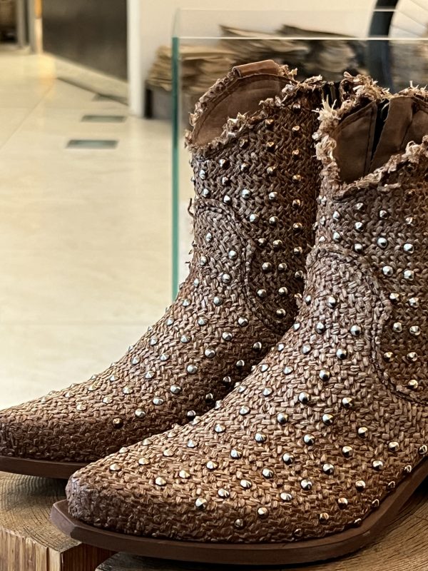 Texano raffia borchie - immagine 2