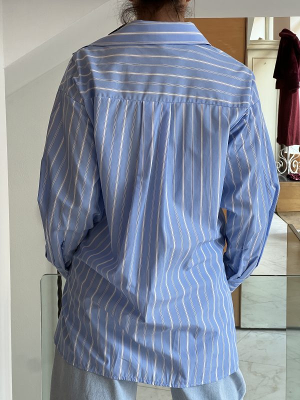 Camicia azzurra righe con ricamo - immagine 3
