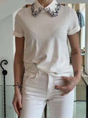T-shirt colletto bianca