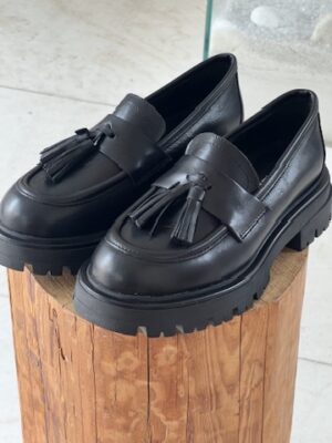 Mocassino nappa nera frappine