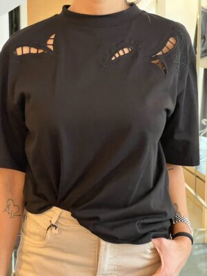 T-shirt macrame' nera