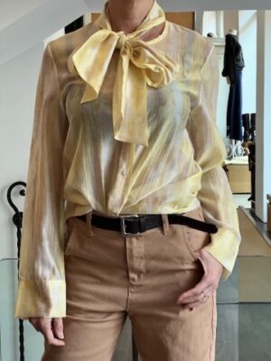 Camicia fiocco gialla