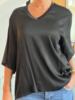 Tunica scollo a v nera