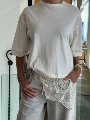 T-shirt inserto pizzo