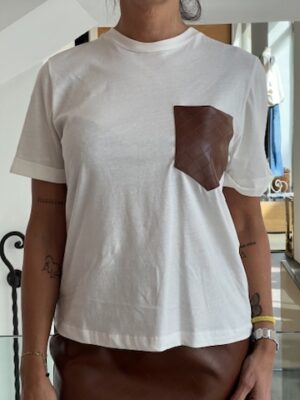 T-shirt tasca bottega cuio