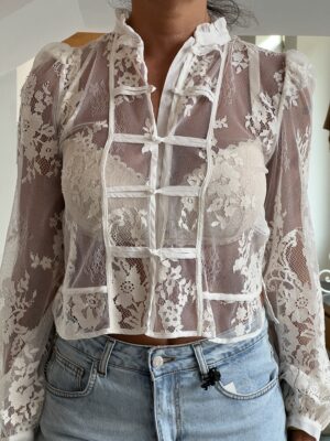 Camicia alamari pizzo latte