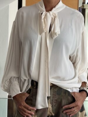 Camicia fiocco latte